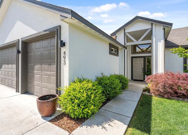 Property at 493 Charbonneau Dr, Richland, WA 99352, 4 beds, 2.5 baths