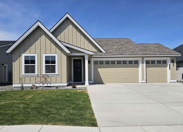 Property at 12105 Dunsmuir Dr, Pasco, WA 99301, 3 beds, 2 baths