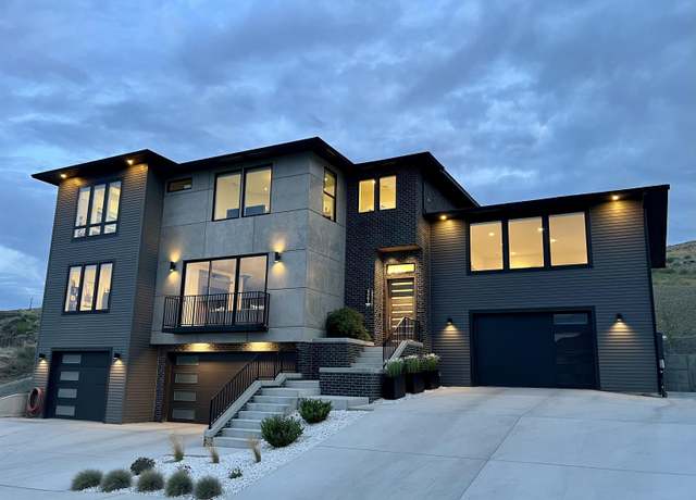 Property at 5001 Hershey Ln, West Richland, WA 99353, 5 beds, 4.5 baths