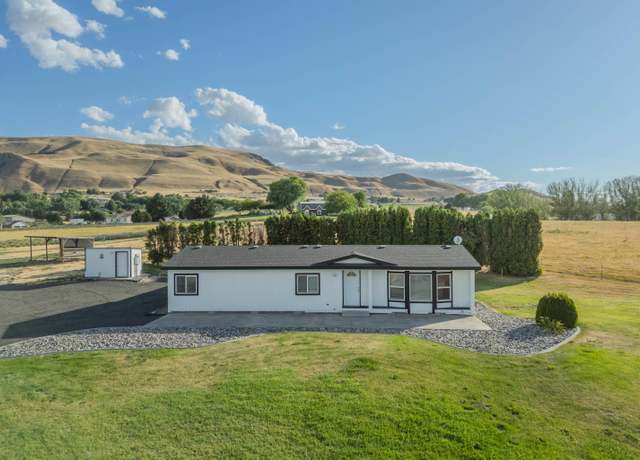 Property at 39304 N 114th PR Pr NW, Benton City, WA 99320, 3 beds, 2 baths