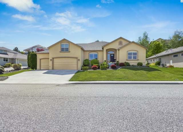 Property at 1621 Meadow Hills Dr, Richland, WA 99352, 4 beds, 2.5 baths