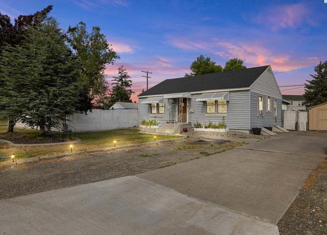 Property at 412 Barth Ave, Richland, WA 99352, 4 beds, 2 baths