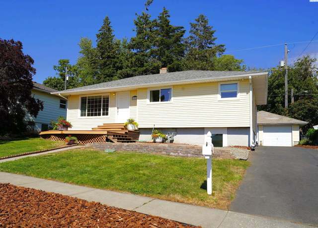Property at 1010 NW Clifford St, Pullman, WA 99163, 4 beds, 1 bath