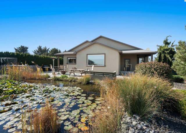 Property at 289225 E Sr 397 Hwy, Kennewick, WA 99337, 3 beds, 3 baths