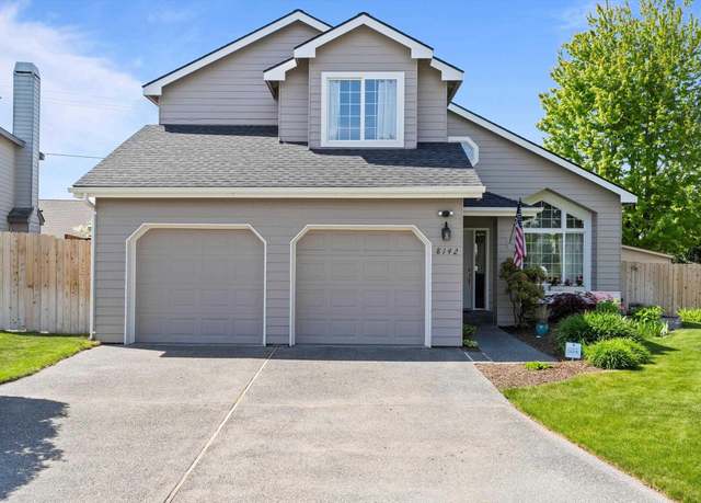 Property at 8142 W Clearwater Pl, Kennewick, WA 99336, 3 beds, 2.5 baths