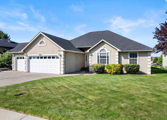 Property at 3017 Sonoran Dr, Richland, WA 99354, 3 beds, 2 baths