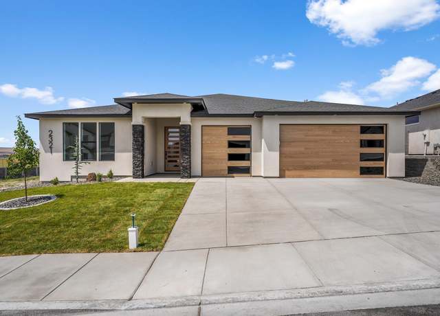 Property at 2321 Waterhill Ave, Richland, WA 99352, 4 beds, 3 baths