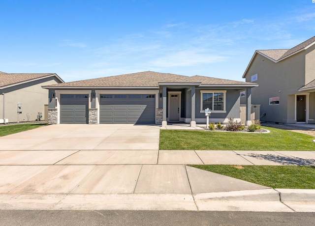 Property at 2828 Avrio Ave, Richland, WA 99354, 4 beds, 2 baths