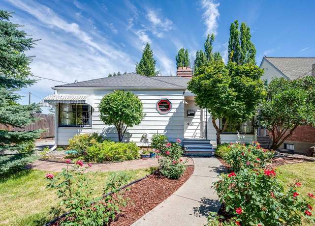 Property at 410 SE Dexter St, Pullman, WA 99163, 3 beds, 2 baths