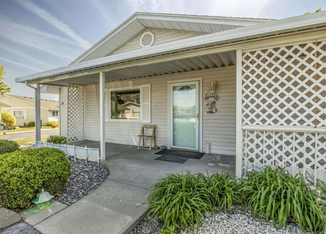 Property at 4203 W Kennewick Ave #9 Ave, Kennewick, WA 99336, 3 beds, 2 baths