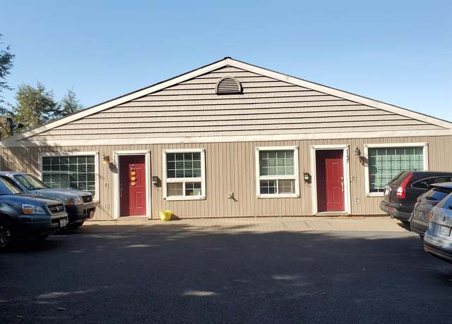 Property at 1135-1137 NE Indiana St, Pullman, WA 99163, 8 beds