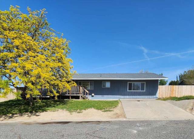 Property at 1106 Claire St, Prosser, WA 99350, 3 beds, 2 baths