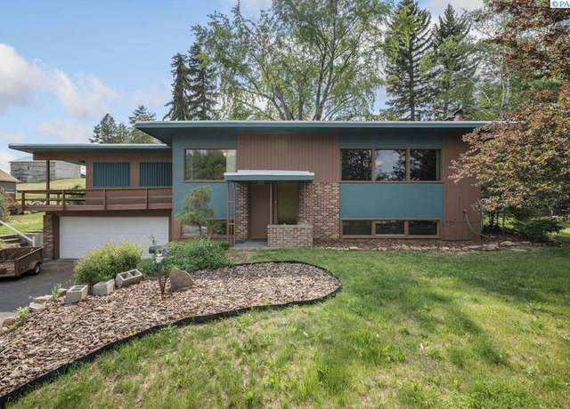 Property at 115 N Montgomery St, Uniontown, WA 99179, 4 beds, 2 baths