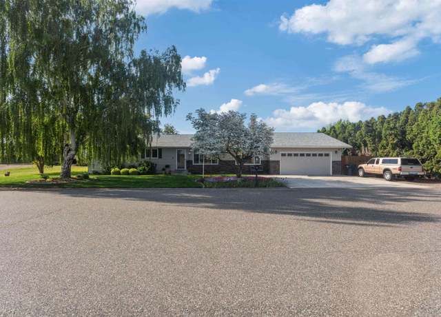 Property at 4116 W Agate St, Pasco, WA 99301, 3 beds, 2 baths