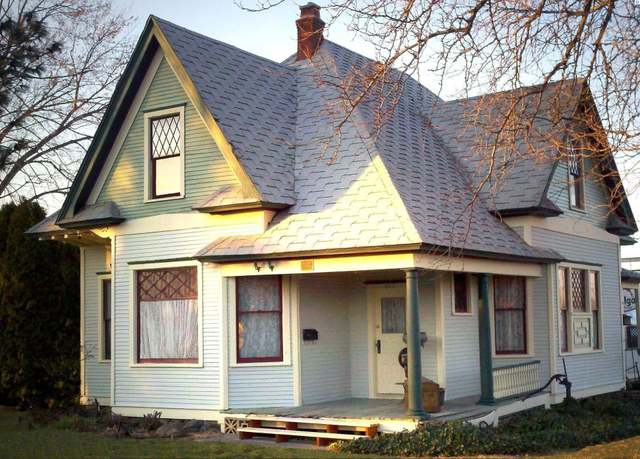 Property at 602 W Albany Ave, Kennewick, WA 99336, 4 beds, 1 bath