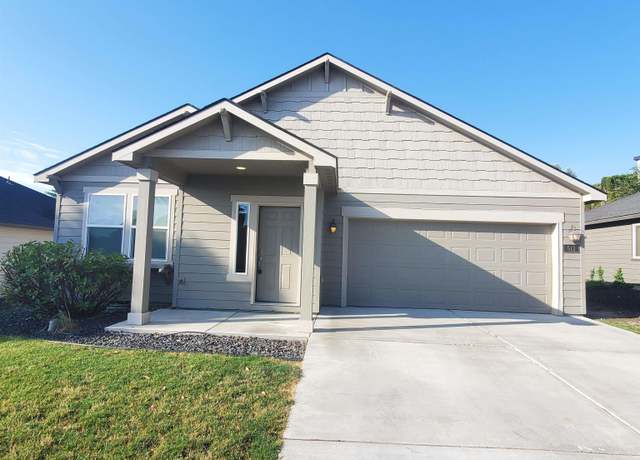 Property at 513 Jordan Ln, Richland, WA 99352, 3 beds, 2 baths