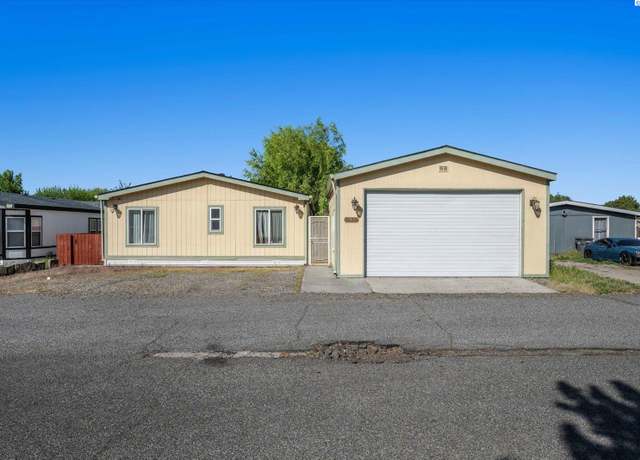 Property at 9138 W Yellowstone Ave, Kennewick, WA 99336, 3 beds, 2 baths