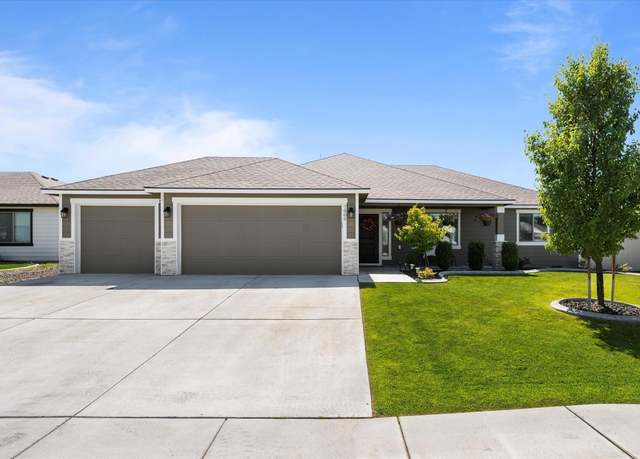 Property at 7906 Babine Dr, Pasco, WA 99301, 3 beds, 1 bath
