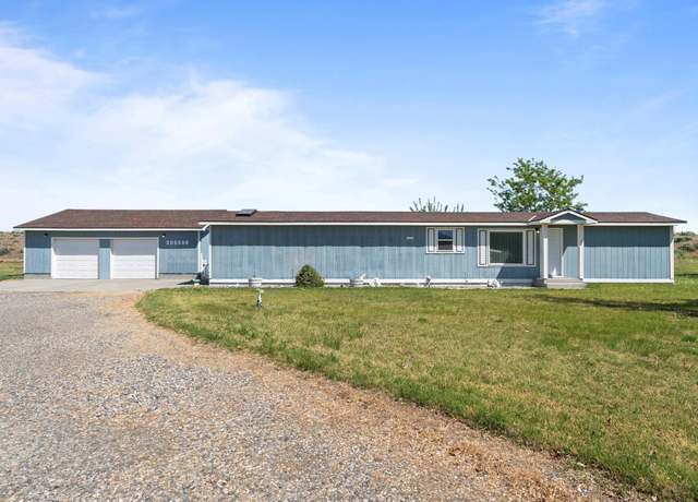 Property at 206606 E 10th, Kennewick, WA 99337, 3 beds, 2 baths