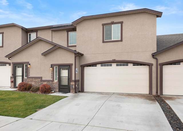 Property at 3030 S Dennis Pl, Kennewick, WA 99337, 3 beds, 2.5 baths