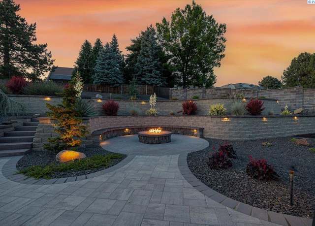 Property at 3910 Cabrillo Ct, Pasco, WA 99301, 4 beds, 2 baths