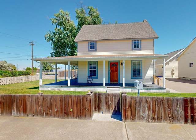 Property at 522 N Kent Pl, Kennewick, WA 99336, 3 beds, 1 bath