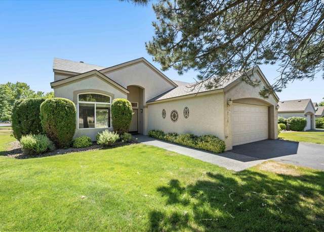 Property at 2541 Prestwick Dr, Richland, WA 99354, 2 beds, 2 baths
