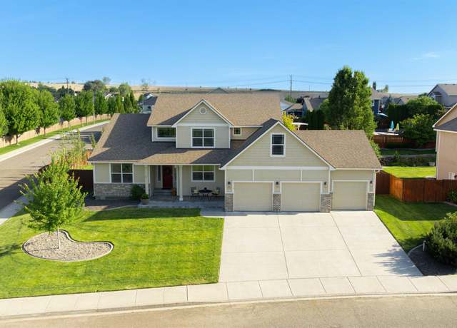 Property at 8501 W 6th Ave, Kennewick, WA 99336, 4 beds, 0.5 baths