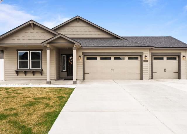 Property at 6110 Curlew Ln, Pasco, WA 99301, 3 beds, 2 baths