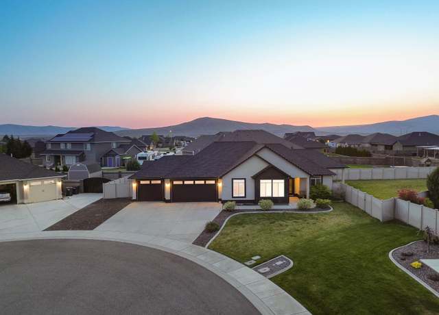 Property at 6712 Garnet Ct, West Richland, WA 99353, 3 beds, 2 baths
