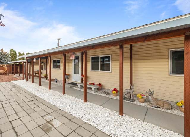 Property at 432 N Douglas Ave, Pasco, WA 99301, 1 bed, 2 baths