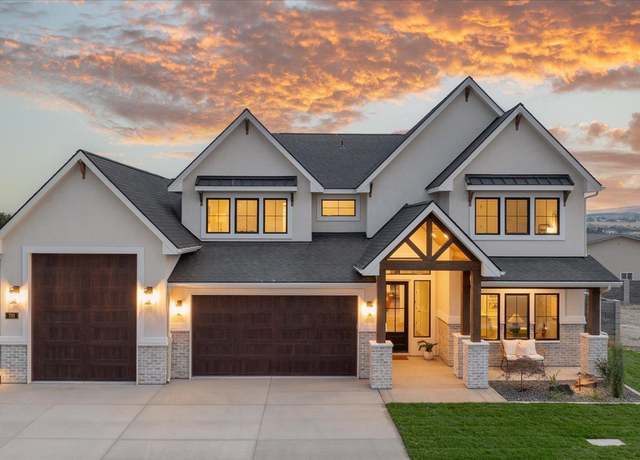 Property at 701 Cortona Way Lot 3, Richland, WA 99352, 5 beds, 0.5 baths