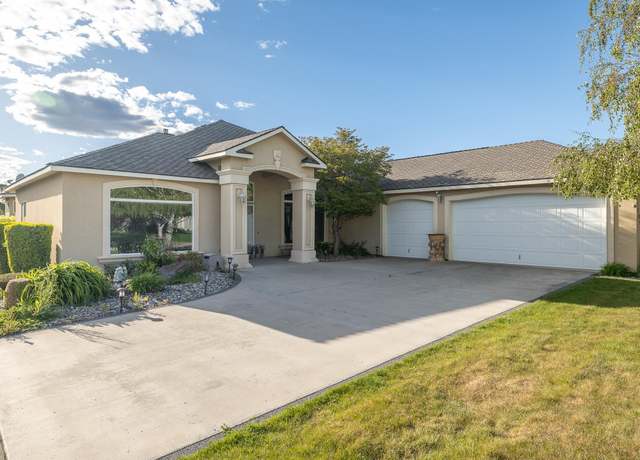 Property at 1200 W Canyon Lakes Dr, Kennewick, WA 99337, 4 beds, 3 baths