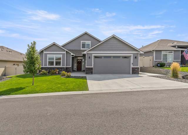 Property at 3743 S Van Buren Pl, Kennewick, WA 99338, 4 beds, 1 bath