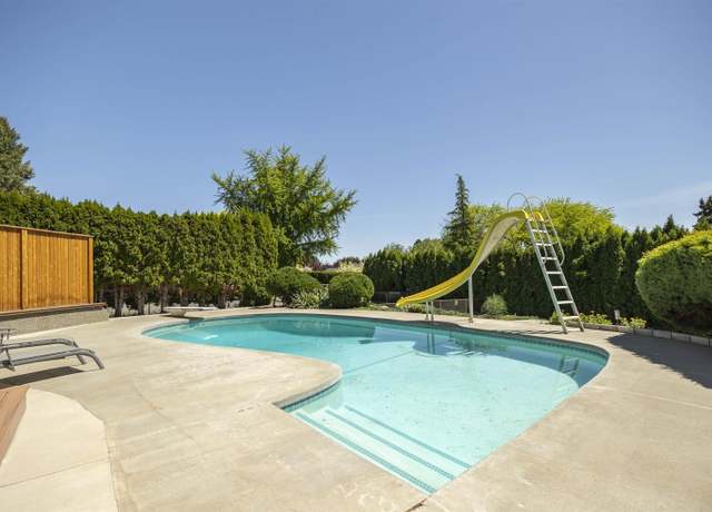 Property at 5310 W Lincoln Ave, Yakima, WA 98908, 4 beds, 4 baths