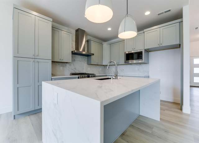 Property at 1656 Palermo Ave, Richland, WA 99352, 4 beds, 3 baths