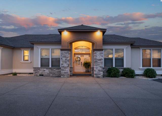 Property at 84205 E Sagebrush Rd, Kennewick, WA 99338, 4 beds, 2.5 baths