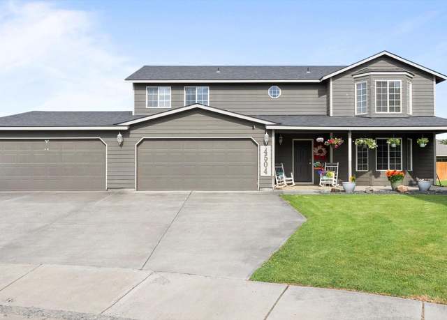 Property at 4504 S Dayton Ct, Kennewick, WA 99337, 4 beds, 2.5 baths