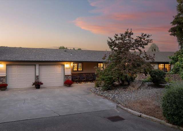 Property at 94806 E Granada Ct, Kennewick, WA 99338, 4 beds, 5 baths