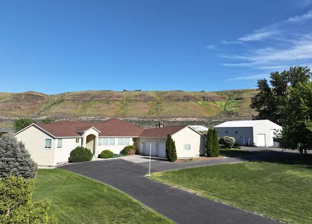 Property at 26905 S 1005 Pr Pr SE, Kennewick, WA 99338, 4 beds, 2.5 baths