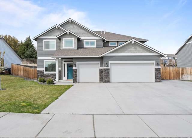 Property at 425 Piper St, Richland, WA 99352, 5 beds, 3 baths