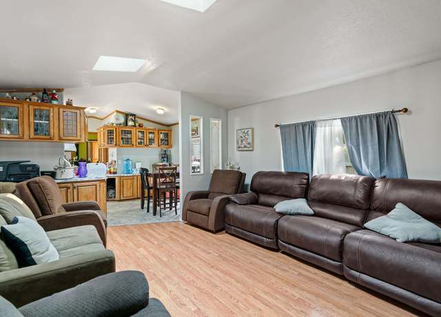 Property at 2906 W 7th Ave #74, Kennewick, WA 99336, 2 beds, 2 baths