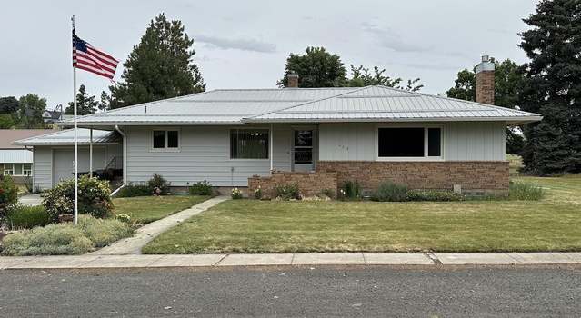 Photo of 404 D St, Endicott, WA 99125