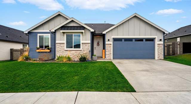 Photo of 8383 Lennox St, West Richland, WA 99353