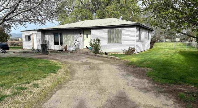 Photo of 1122 Mcclain Dr, Sunnyside, WA 98944