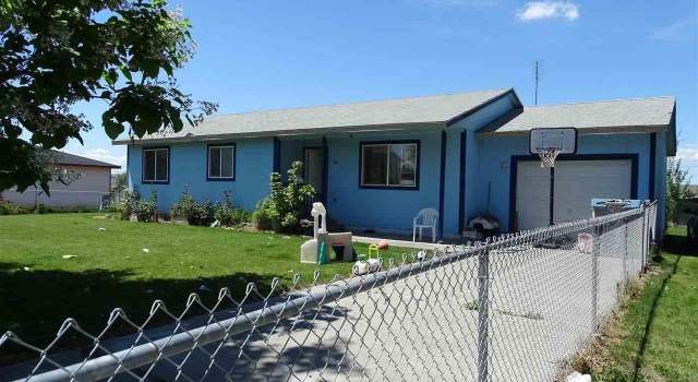 Photo of 221 Loen Dr, Basin City, WA 99343