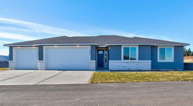 Photo of 8312 Robert's Dr, Pasco, WA 99301