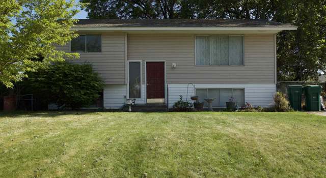 Photo of 6008 W Okanogan Loop, Kennewick, WA 99336