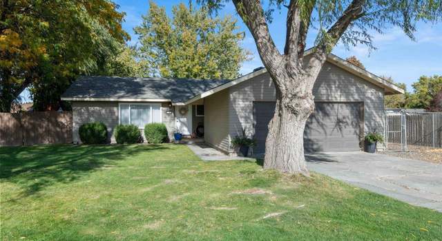 Photo of 1102 W 44th Pl, Kennewick, WA 99337