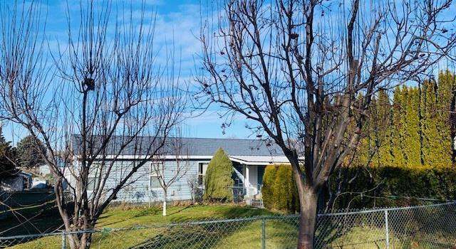 Photo of 41 Canal Dr, Mesa, WA 99343
